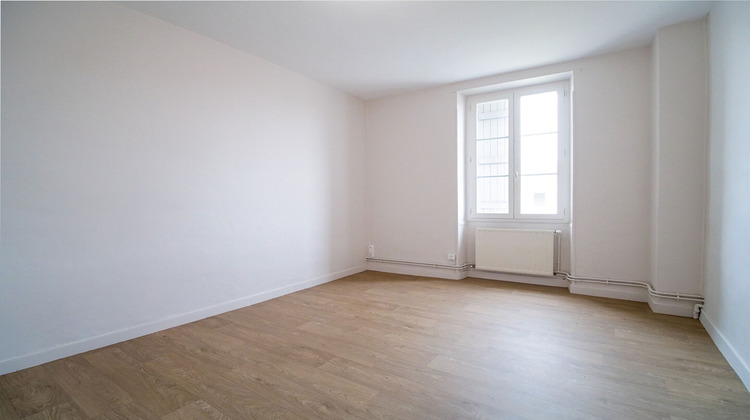 Ma-Cabane - Location Appartement AIRE-SUR-L'ADOUR, 84 m²