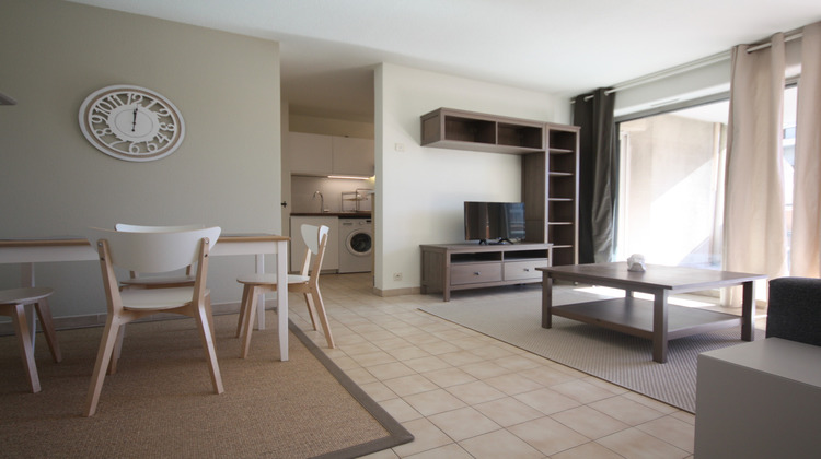 Ma-Cabane - Location Appartement Aix-en-Provence, 53 m²