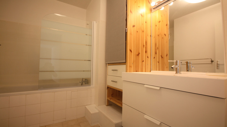 Ma-Cabane - Location Appartement Aix-en-Provence, 53 m²