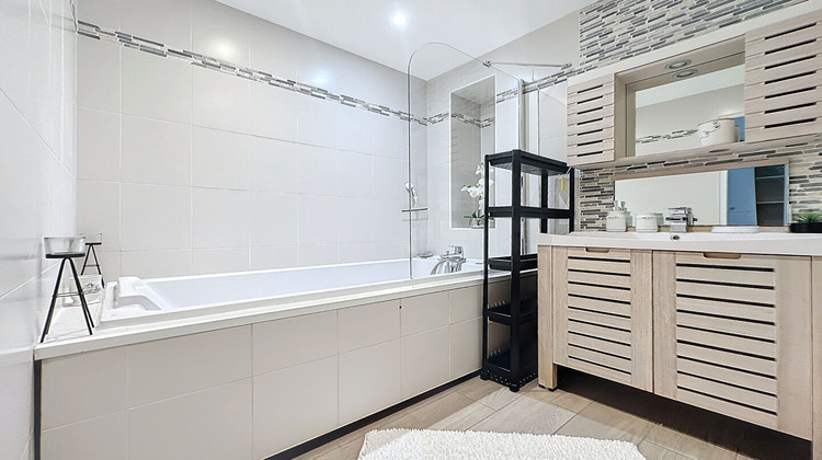 Ma-Cabane - Location Appartement AIX-EN-PROVENCE, 73 m²