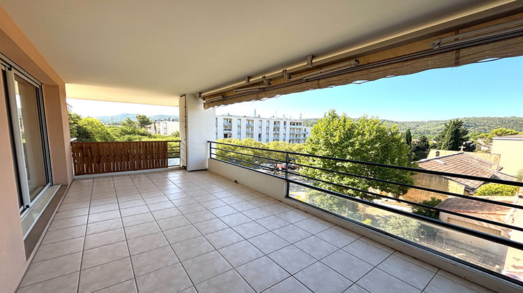 Ma-Cabane - Location Appartement AIX-EN-PROVENCE, 63 m²