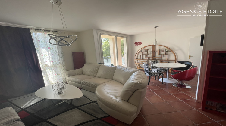 Ma-Cabane - Location Appartement Aix-en-Provence, 67 m²