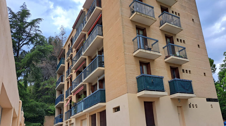 Ma-Cabane - Location Appartement Aix-en-Provence, 80 m²