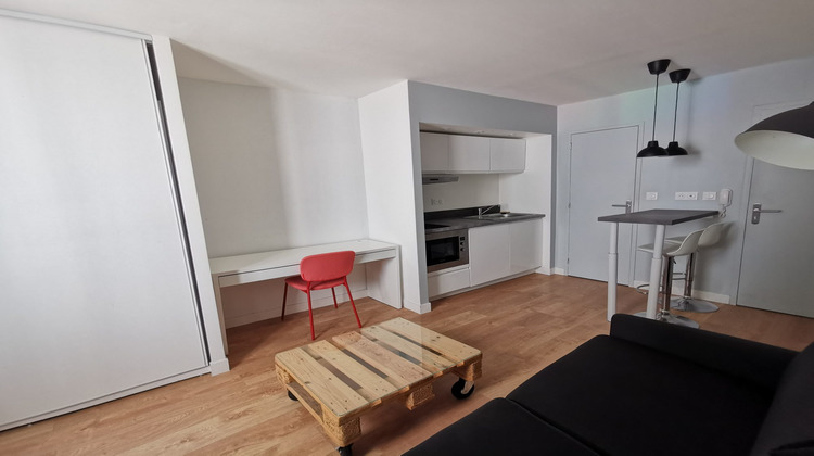 Ma-Cabane - Location Appartement Aix-en-Provence, 18 m²