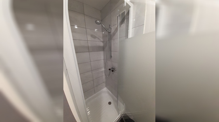 Ma-Cabane - Location Appartement AIXE-SUR-VIENNE, 43 m²
