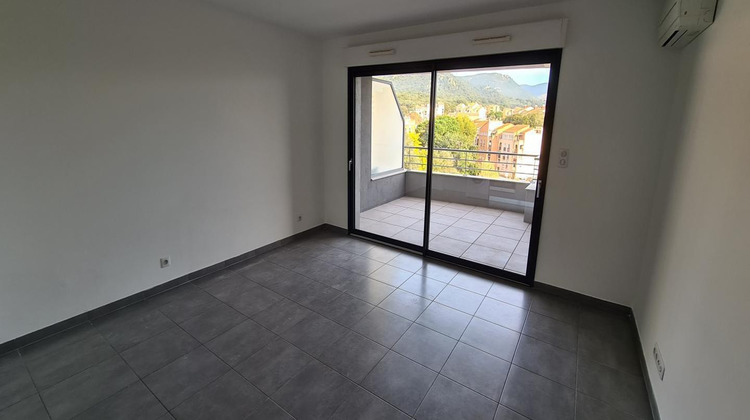 Ma-Cabane - Location Appartement AJACCIO, 28 m²