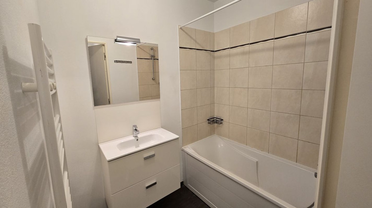 Ma-Cabane - Location Appartement AJACCIO, 63 m²