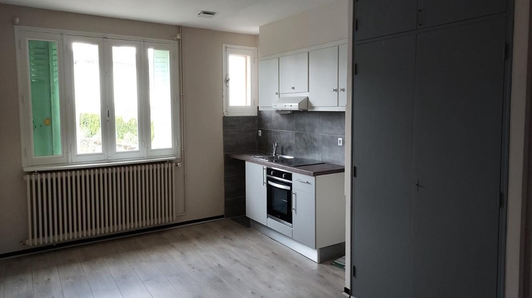 Ma-Cabane - Location Appartement Alban, 51 m²