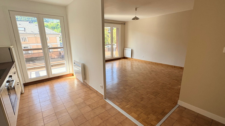 Ma-Cabane - Location Appartement ALBERTVILLE, 59 m²