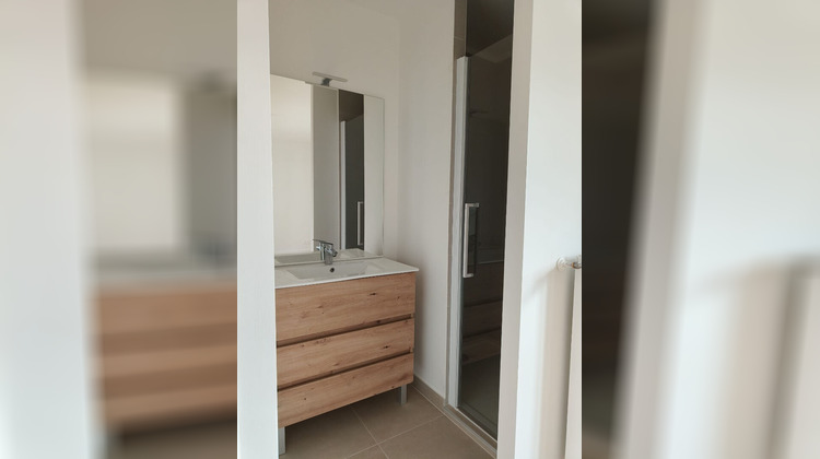 Ma-Cabane - Location Appartement ALBIGNY-SUR-SAONE, 68 m²