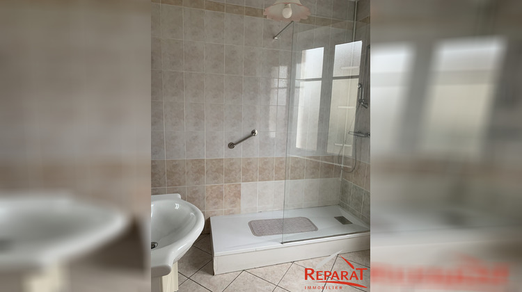 Ma-Cabane - Location Appartement Allassac, 43 m²