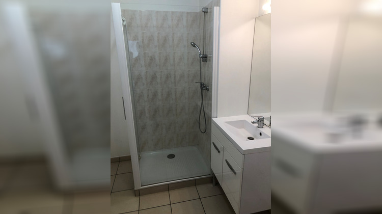 Ma-Cabane - Location Appartement AMBERIEU-EN-BUGEY, 65 m²