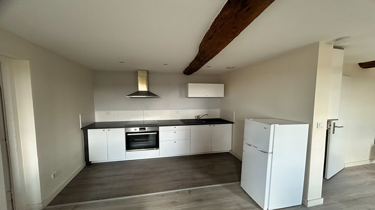 Ma-Cabane - Location Appartement AMBERIEU-EN-BUGEY, 38 m²