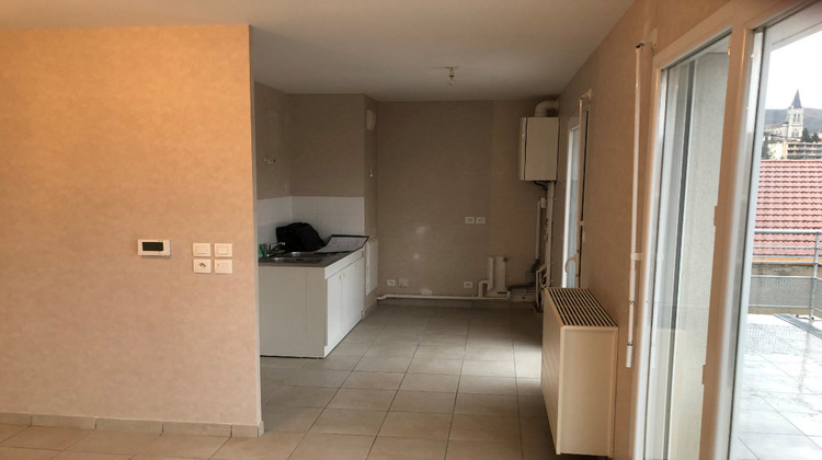 Ma-Cabane - Location Appartement AMBERIEU-EN-BUGEY, 70 m²