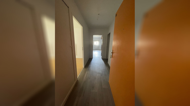 Ma-Cabane - Location Appartement AMBERIEU-EN-BUGEY, 117 m²