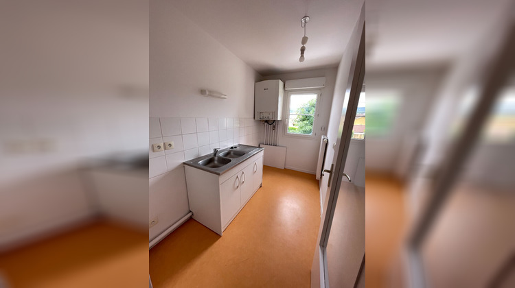 Ma-Cabane - Location Appartement AMBERIEU-EN-BUGEY, 66 m²