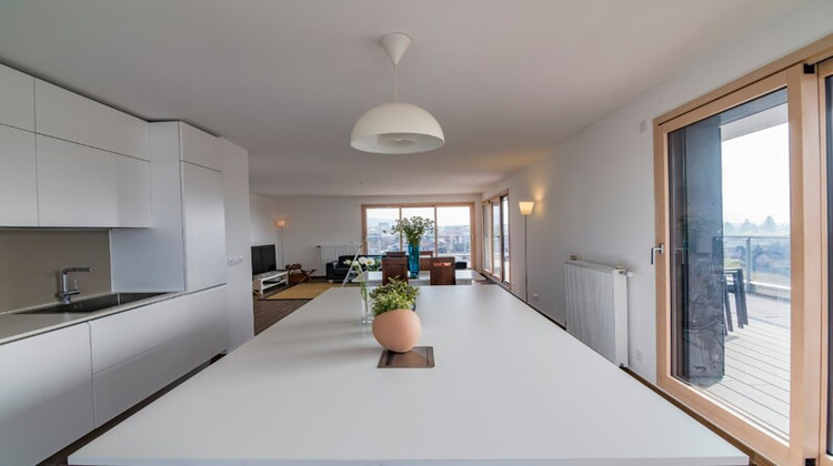 Ma-Cabane - Location Appartement AMBILLY, 111 m²