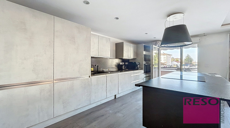 Ma-Cabane - Location Appartement Ambilly, 69 m²