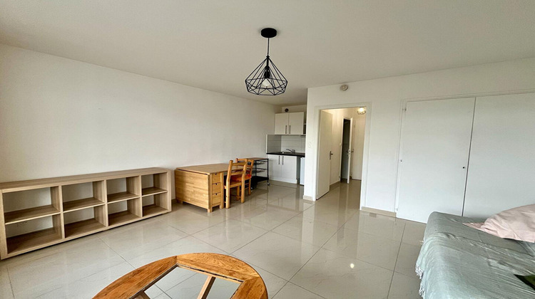 Ma-Cabane - Location Appartement AMBILLY, 24 m²