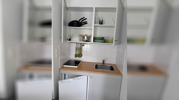 Ma-Cabane - Location Appartement AMIENS, 23 m²
