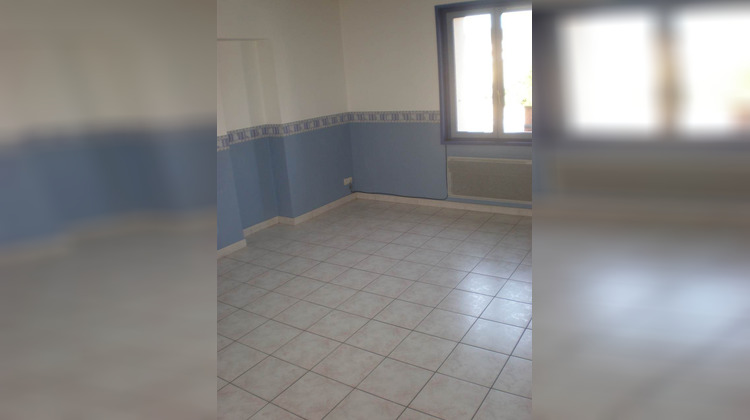 Ma-Cabane - Location Appartement Amplepuis, 60 m²
