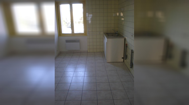 Ma-Cabane - Location Appartement Amplepuis, 60 m²