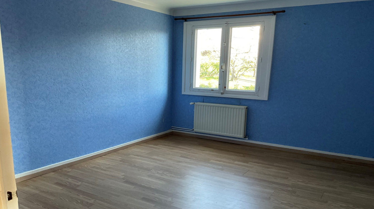 Ma-Cabane - Location Appartement Andrézieux-bouthéon, 69 m²