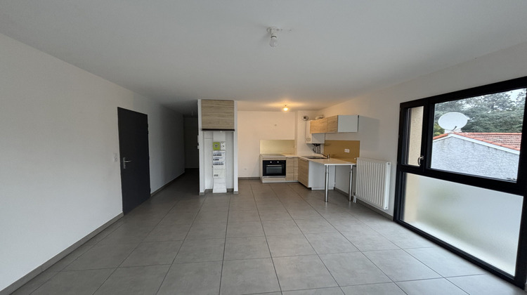 Ma-Cabane - Location Appartement ANDREZIEUX-BOUTHEON, 48 m²
