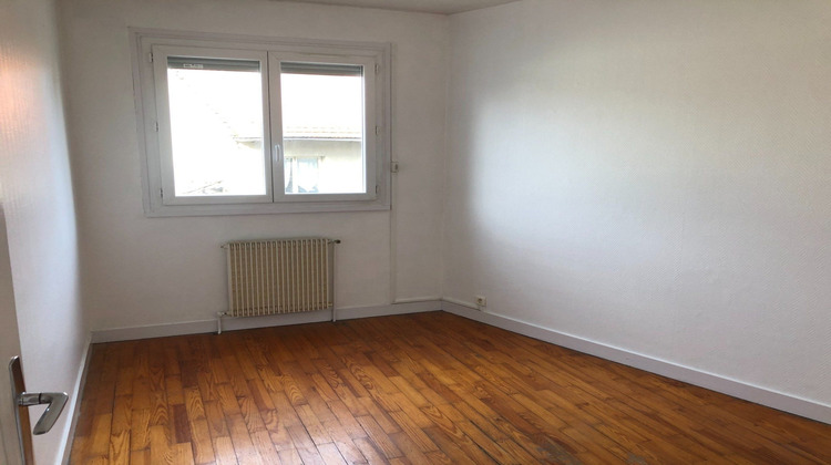 Ma-Cabane - Location Appartement Andrézieux-bouthéon, 38 m²