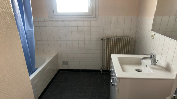 Ma-Cabane - Location Appartement Andrézieux-bouthéon, 38 m²