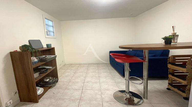 Ma-Cabane - Location Appartement ANGERS, 11 m²