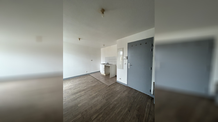 Ma-Cabane - Location Appartement Angerville, 32 m²