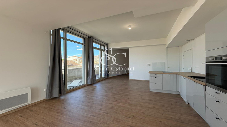 Ma-Cabane - Location Appartement ANGOULEME, 79 m²