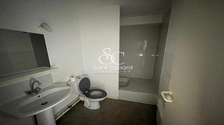 Ma-Cabane - Location Appartement ANGOULEME, 20 m²
