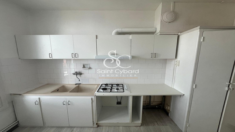 Ma-Cabane - Location Appartement ANGOULEME, 96 m²