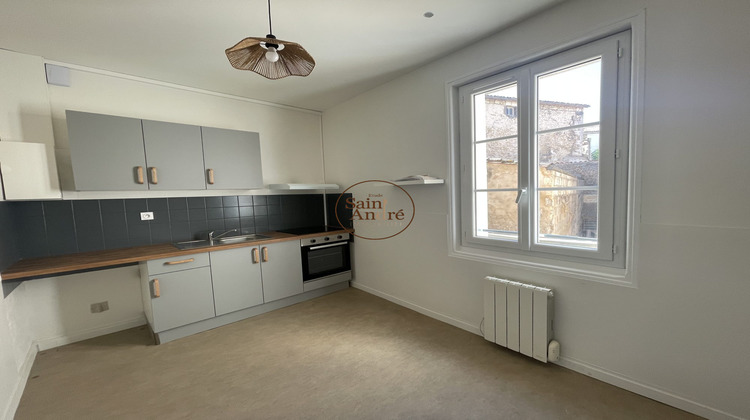 Ma-Cabane - Location Appartement Angoulême, 78 m²