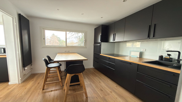 Ma-Cabane - Location Appartement ANNECY-LE-VIEUX, 109 m²