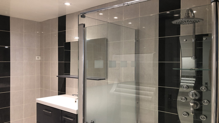 Ma-Cabane - Location Appartement Anneyron, 51 m²