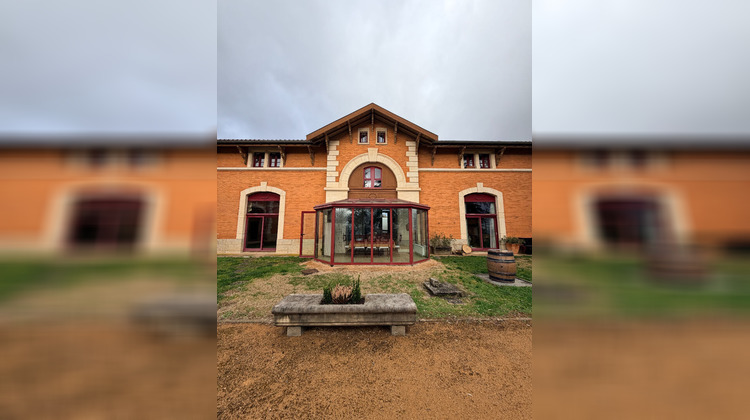 Ma-Cabane - Location Appartement ANSE, 175 m²