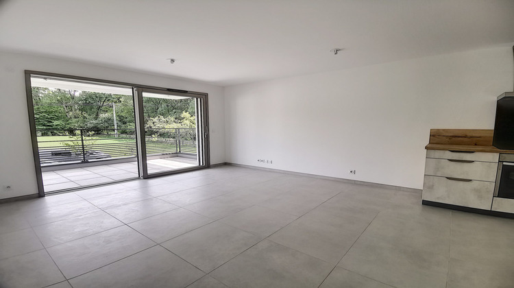 Ma-Cabane - Location Appartement ANTHY-SUR-LEMAN, 45 m²