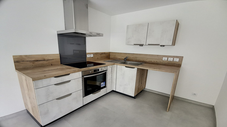 Ma-Cabane - Location Appartement ANTHY-SUR-LEMAN, 45 m²