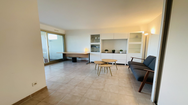 Ma-Cabane - Location Appartement Antibes, 35 m²