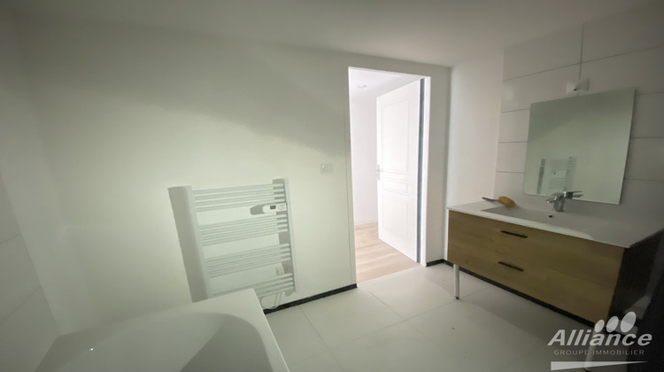 Ma-Cabane - Location Appartement Arbouans, 115 m²