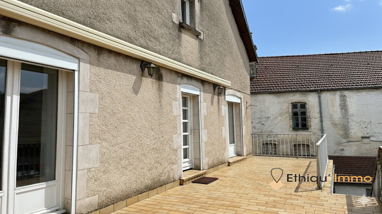 Ma-Cabane - Location Appartement Arc-en-Barrois, 160 m²