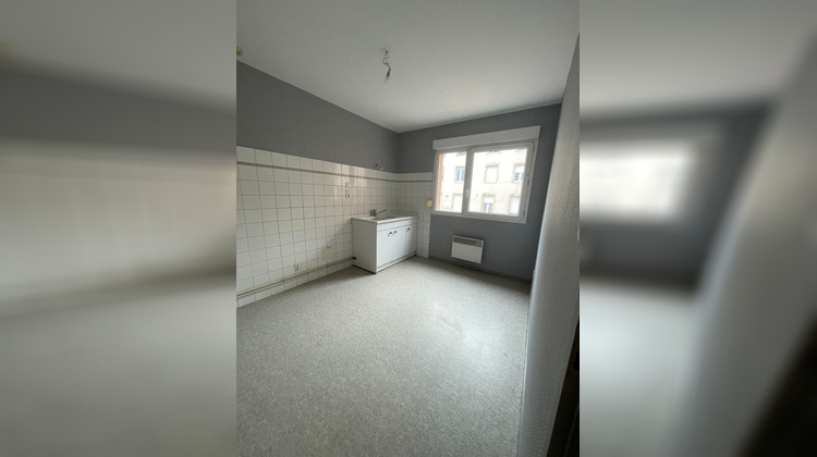 Ma-Cabane - Location Appartement ARC-LES-GRAY, 63 m²