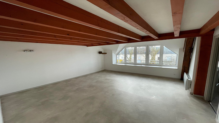 Ma-Cabane - Location Appartement ARC-LES-GRAY, 87 m²