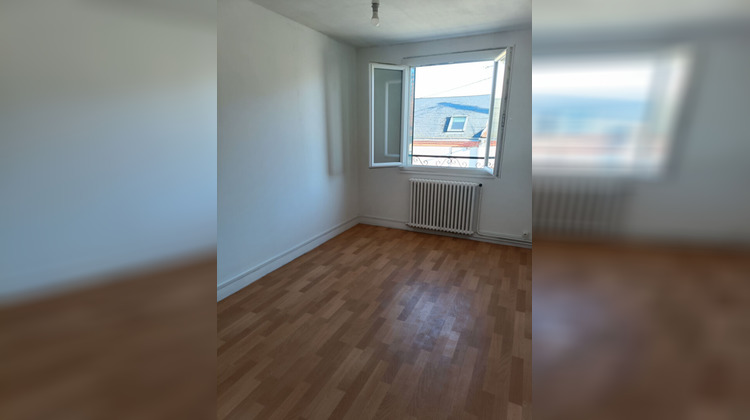 Ma-Cabane - Location Appartement ARGENT-SUR-SAULDRE, 82 m²