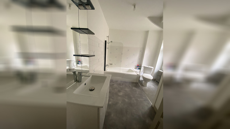 Ma-Cabane - Location Appartement ARGENTON-SUR-CREUSE, 67 m²