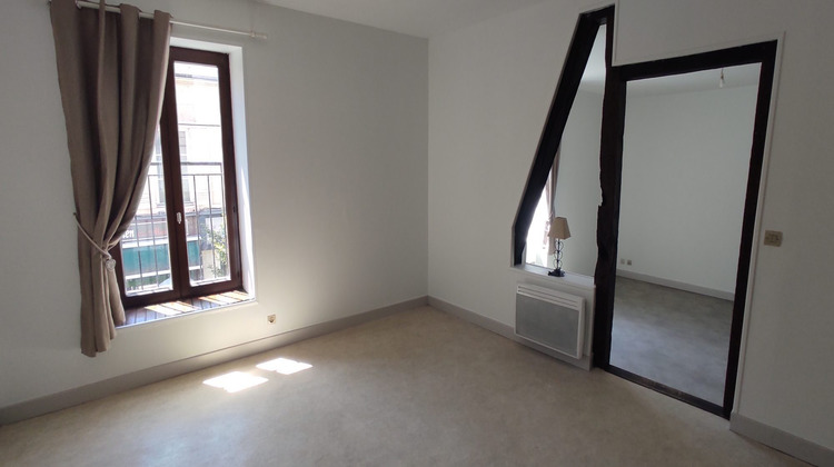 Ma-Cabane - Location Appartement Argenton-sur-Creuse, 76 m²