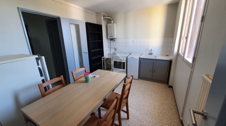 Ma-Cabane - Location Appartement ARLES, 50 m²